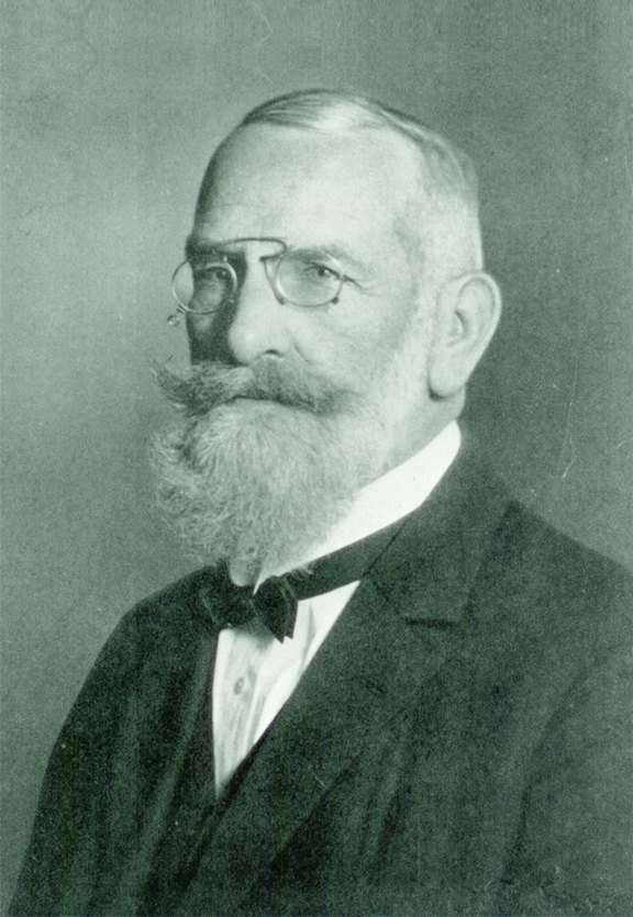 Dr. med. Maximilian Bircher-Benner (1867-1939)